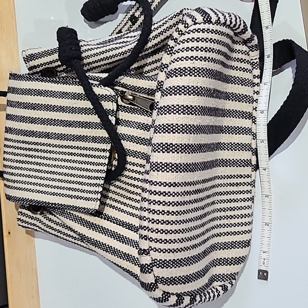 Universal Thread Kids Striped Backpack - Picture 10 of 11